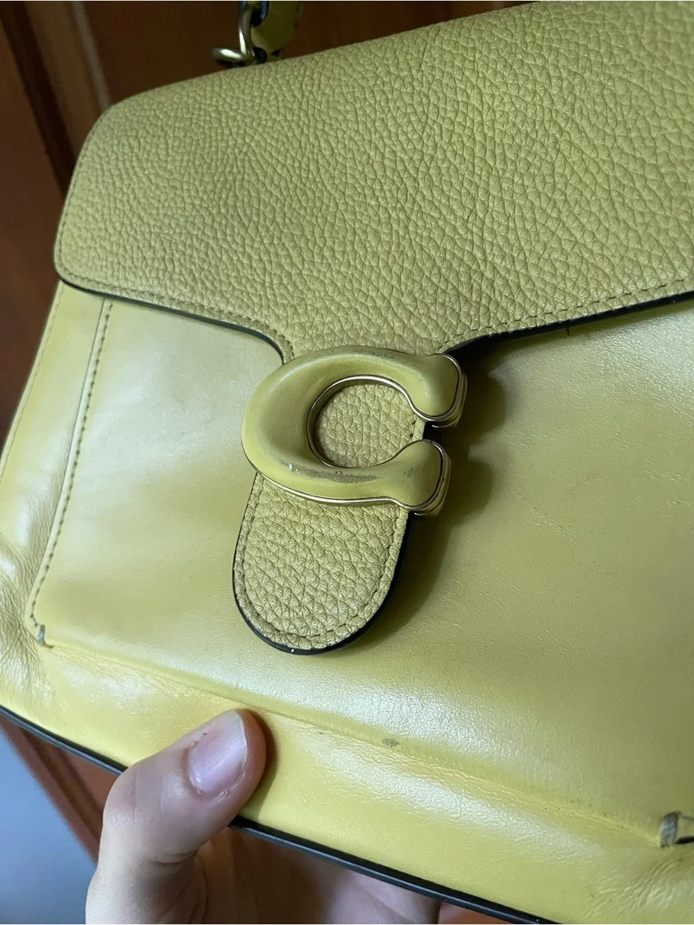 🍋Coach tabby top handle crossbody🍋 l2081 c0773